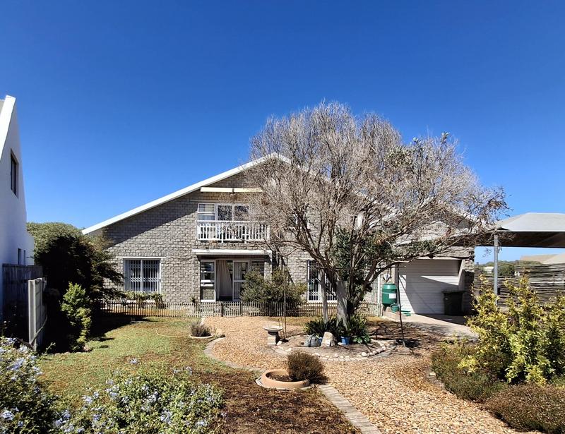 3 Bedroom Property for Sale in Britannia Bay Western Cape